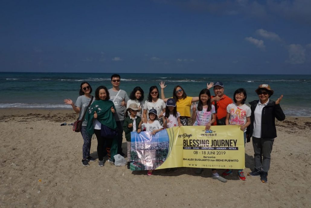 Tour and Travel Agent Holyland Terbagus
