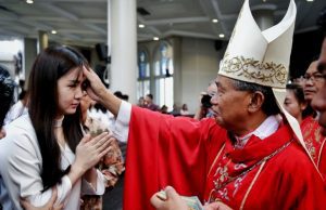 Makna Pemberian Sakramen Penguatan Atau Krisma