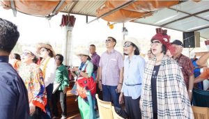 10 Hari Perjalanan Ziarah Rohani