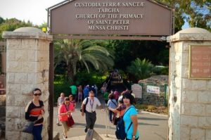 Travel Agent Holyland Terjangkau dari Insight Tour