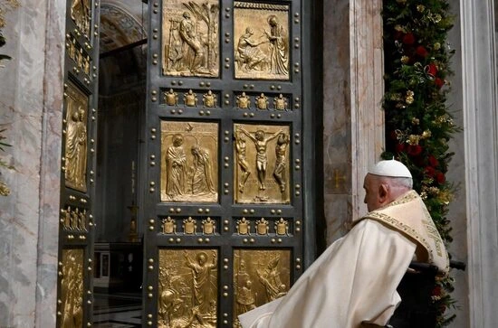 13 Days Europe Holydoor