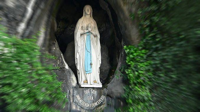 Kisah Penampakan Maria